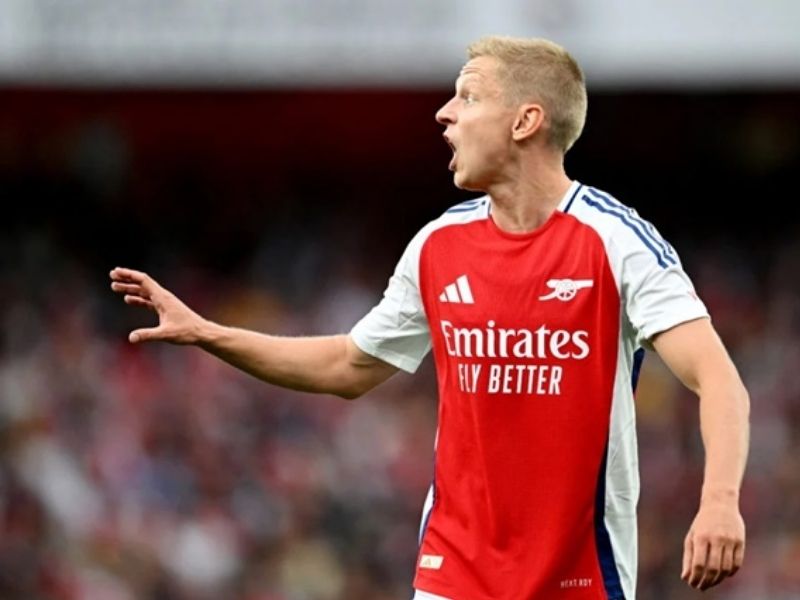 hau-ve-trai-oleksandr-zinchenko-1
