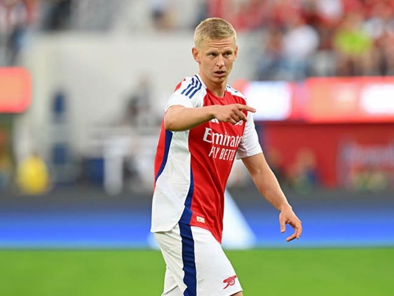 hau-ve-trai-oleksandr-zinchenko-2