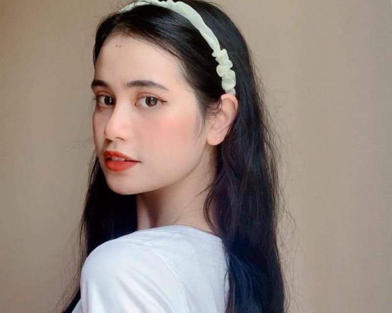 hot-girl-bui-thi-thu-trang-1