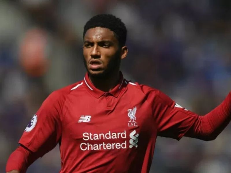 trung-ve-joe-gomez
